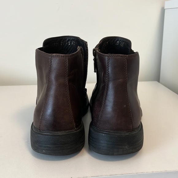 Geox men’s  leather brown Ankle  Boots With Zip Size 42 - Picture 4 of 11
